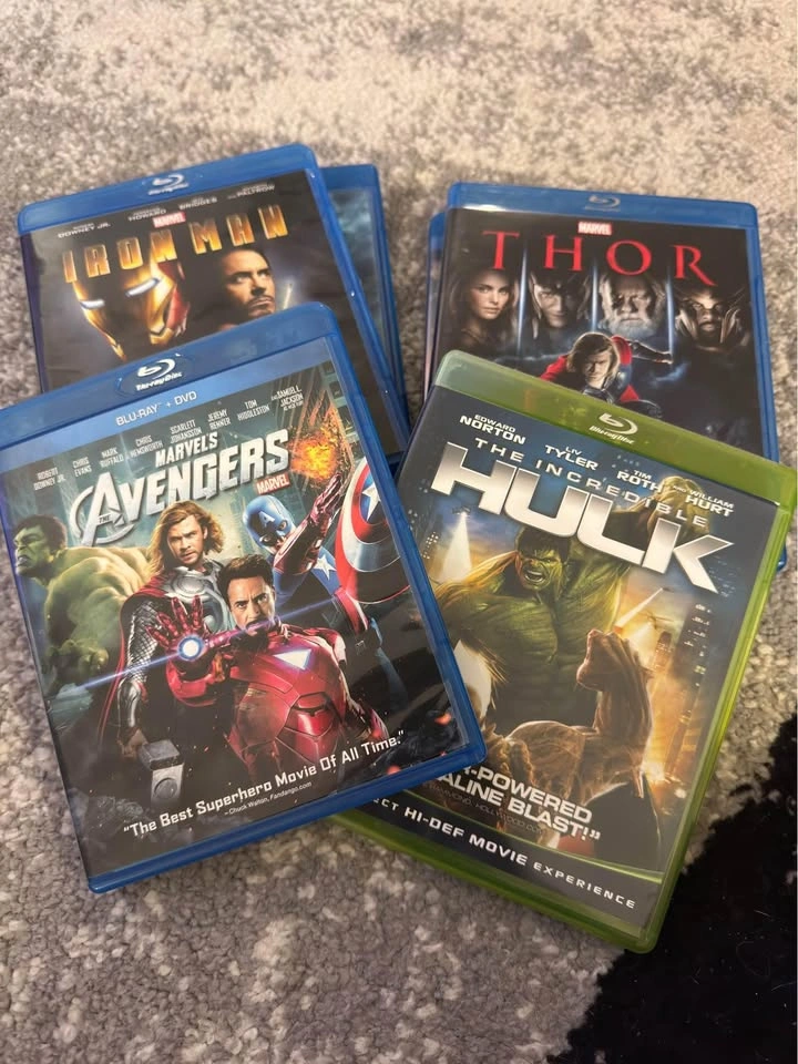 Various Bluray movies (see description for list)