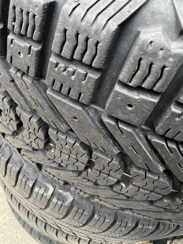 Tire and OEM rims - photo 5