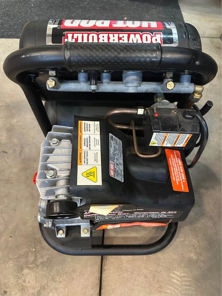 Powerbuilt Hot Rod Series 5 Gallon Air Compressor - photo 3
