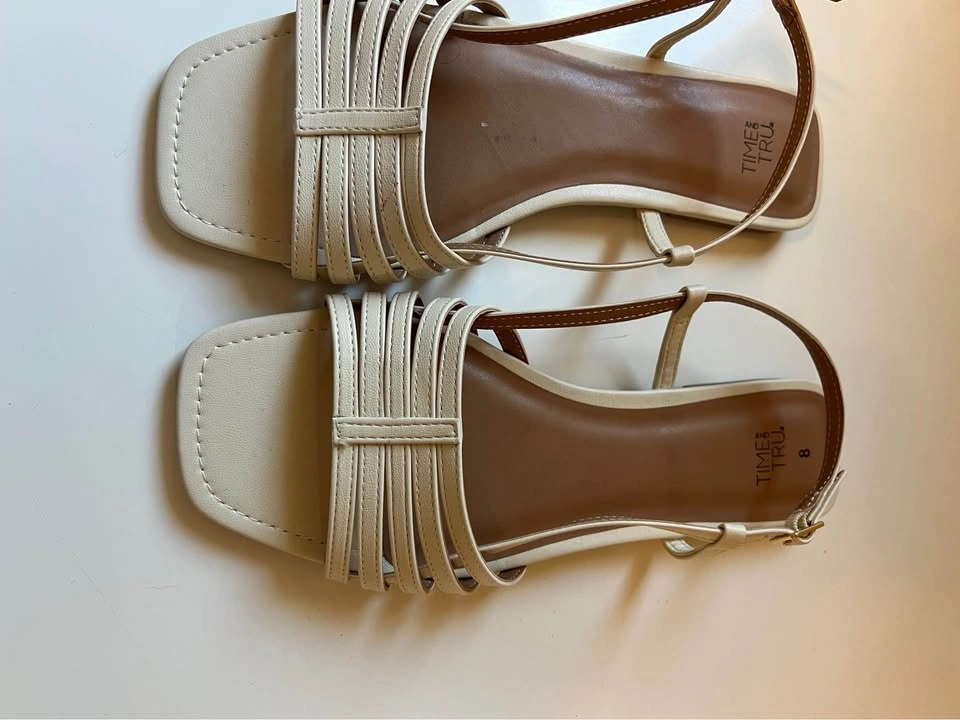 ⚽ New Sandals - photo 2