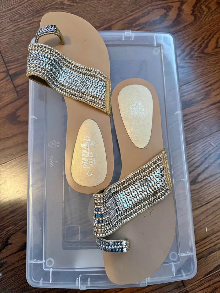Womens sandals