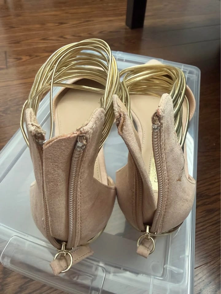 Pale pink shoes - photo 3