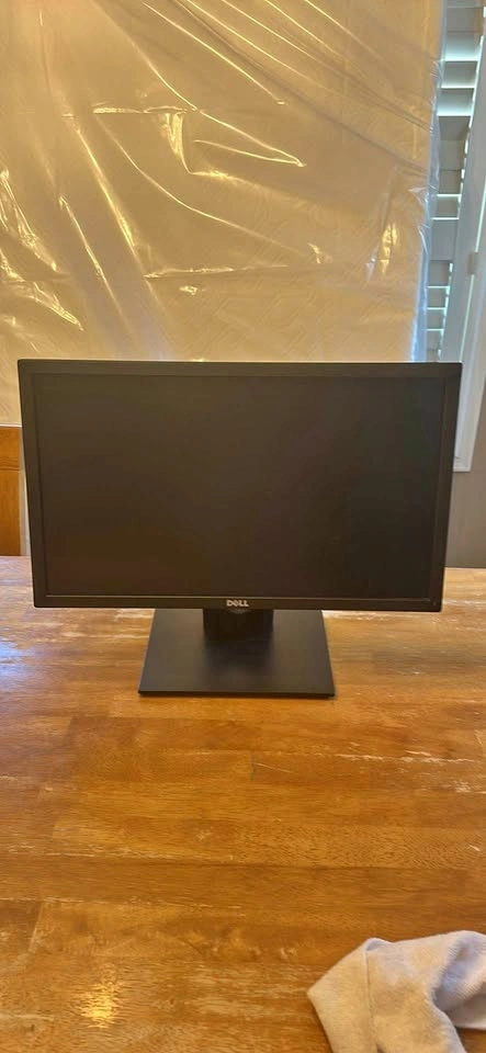 Dell E2216H 22-Inch Monitor