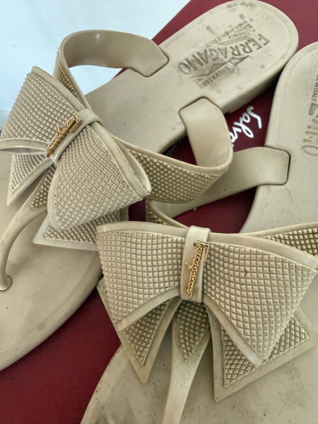Salvatore Ferragamo Jelly Sandals - photo 2