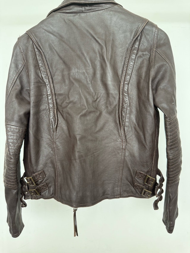 There's Leather Jacket - photo 4