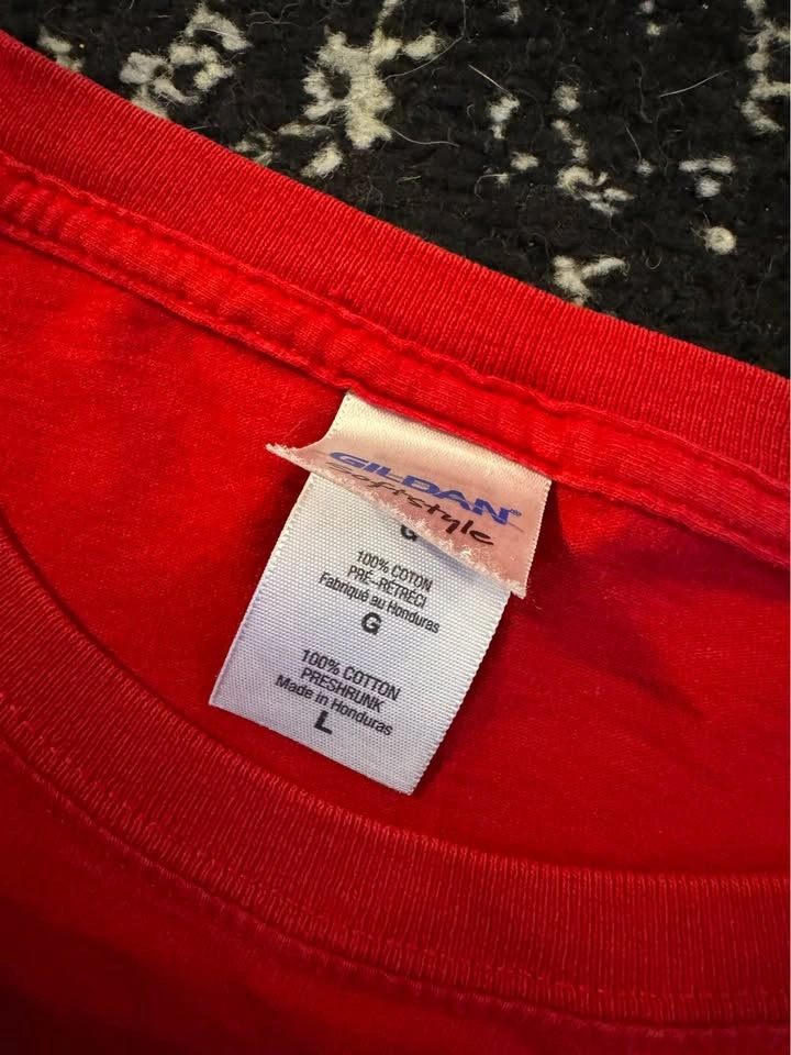 Taylor Swift - Red Tour shirt - L - photo 3