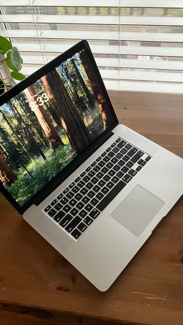 Apple MacBook Pro 15-inch Retina