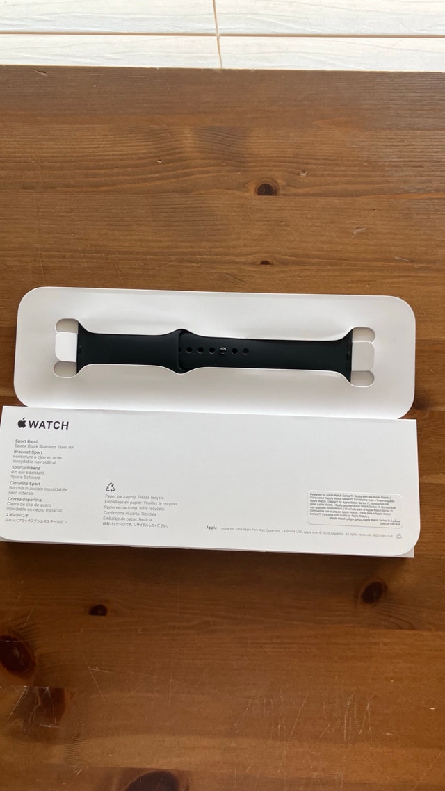 Apple Watch Band - Sport Band - 46mm - Black - M/L