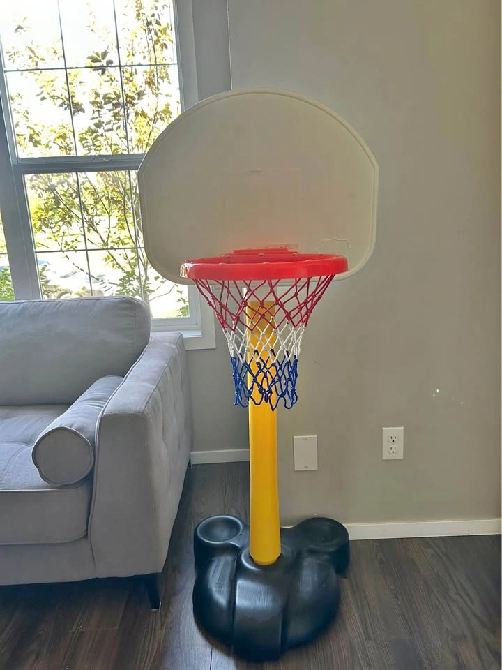 Moving sale