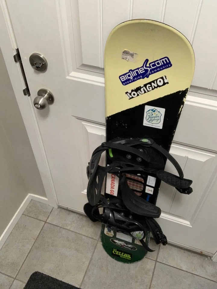 Kid’s Rosignol Snowboard package - photo 2