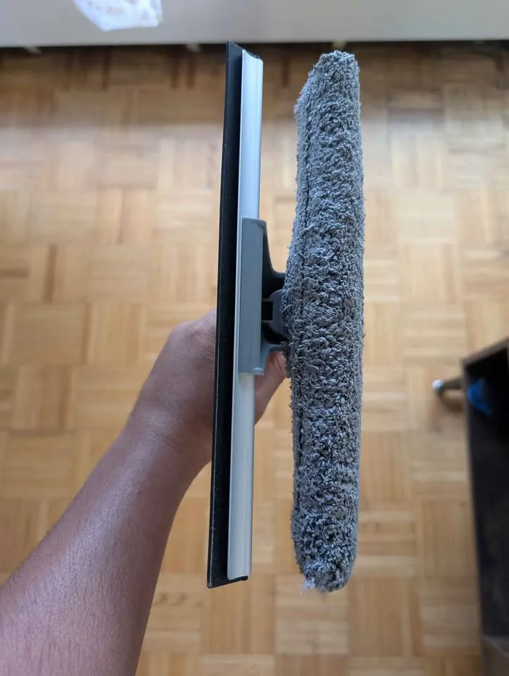 Window Squeegee 2in1 image indicator(2)