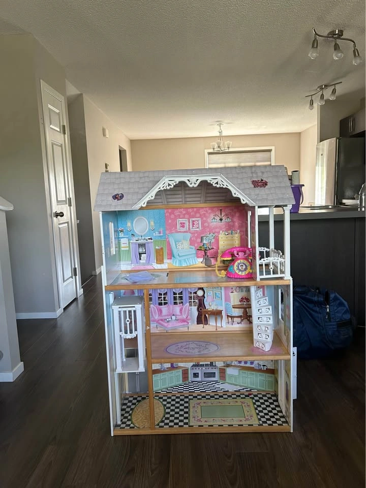 Princess Doll House - photo 2