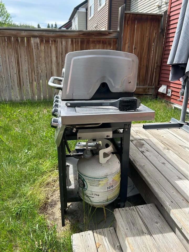 Cuisinart BBQ 4 burner - photo 2
