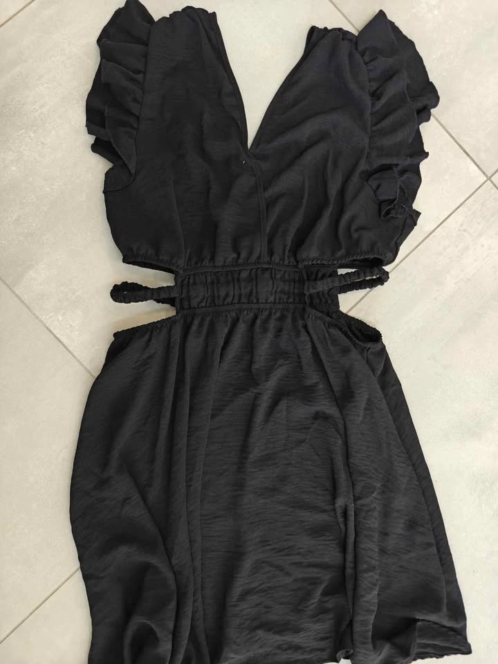 SHEIN Curve Cutout Ruffle Dress - photo 2