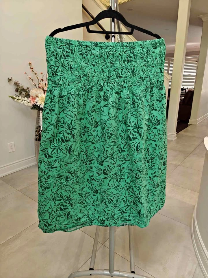 Isabel by Ingrid & Isabel Green Floral tube dress