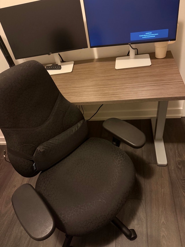 Office setup - photo 3