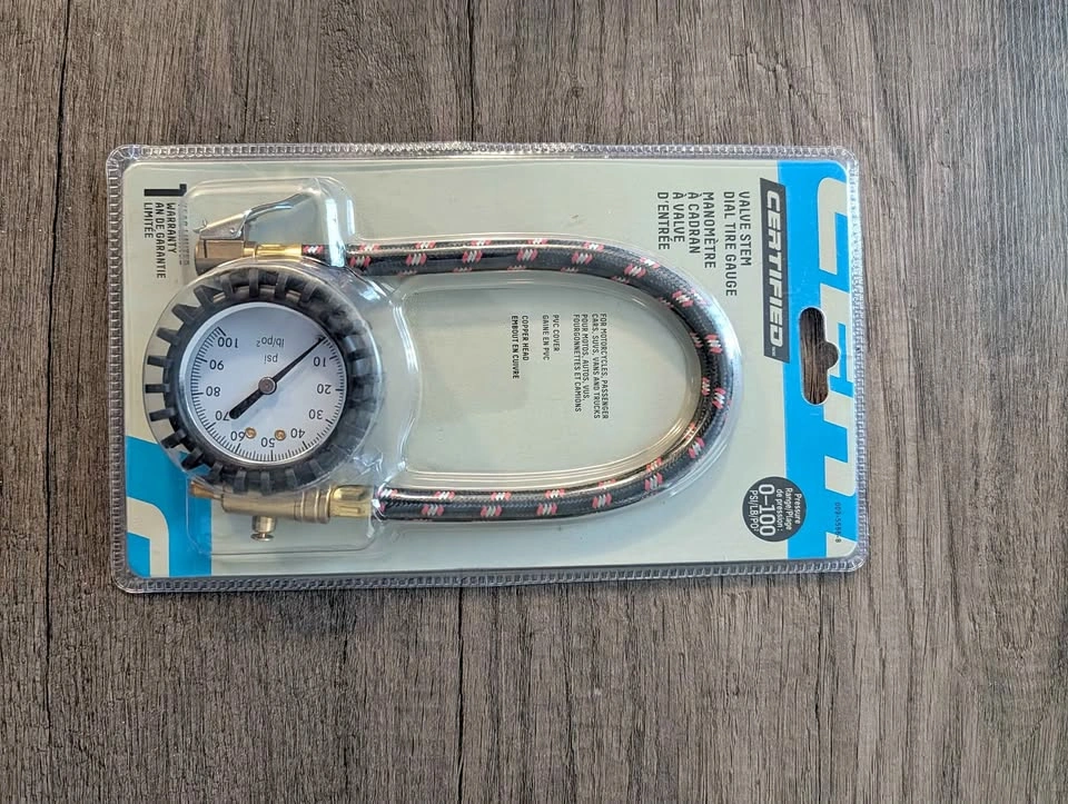 Tire gauge