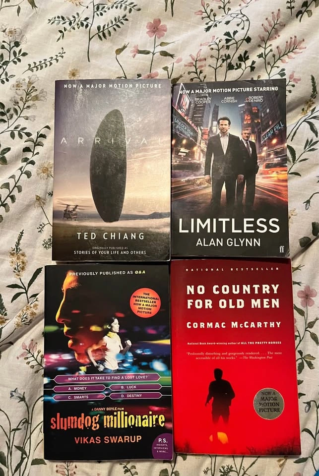 Assorted books - photo 4