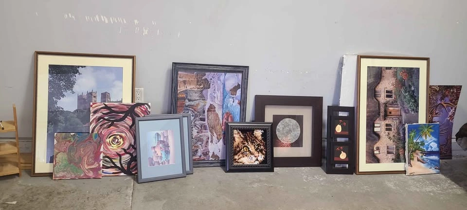 Huge Garage Sale - Home Decor, Art, Kitchenware & More - photo 3