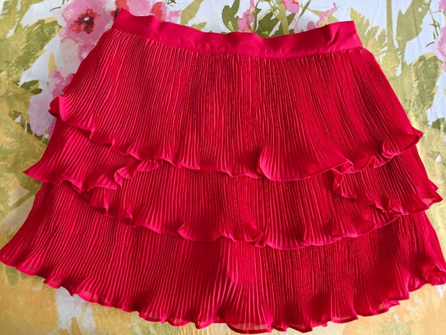 Red Pleated Tiered Mini Skirt (Available in Sizes M & L)
