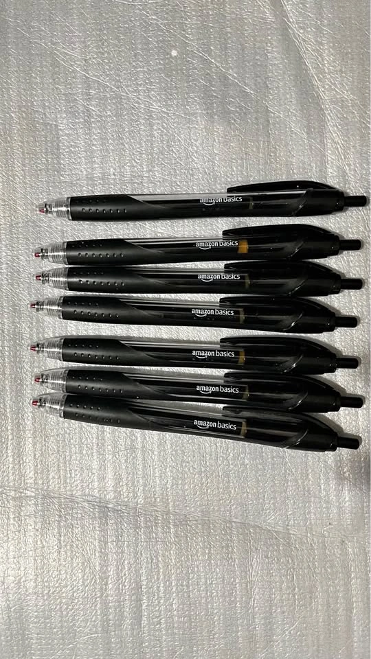 Amazon Basics Retractable Gel Ink Pens