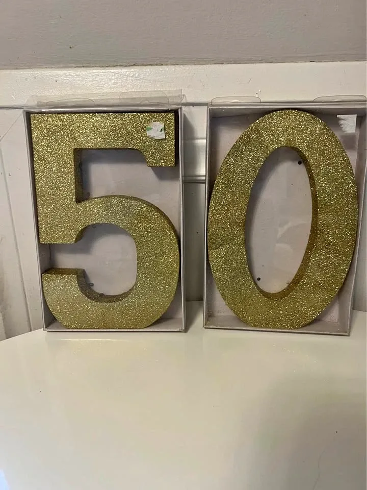 ⚽ Wooden gold painted 50 Table topper (New)