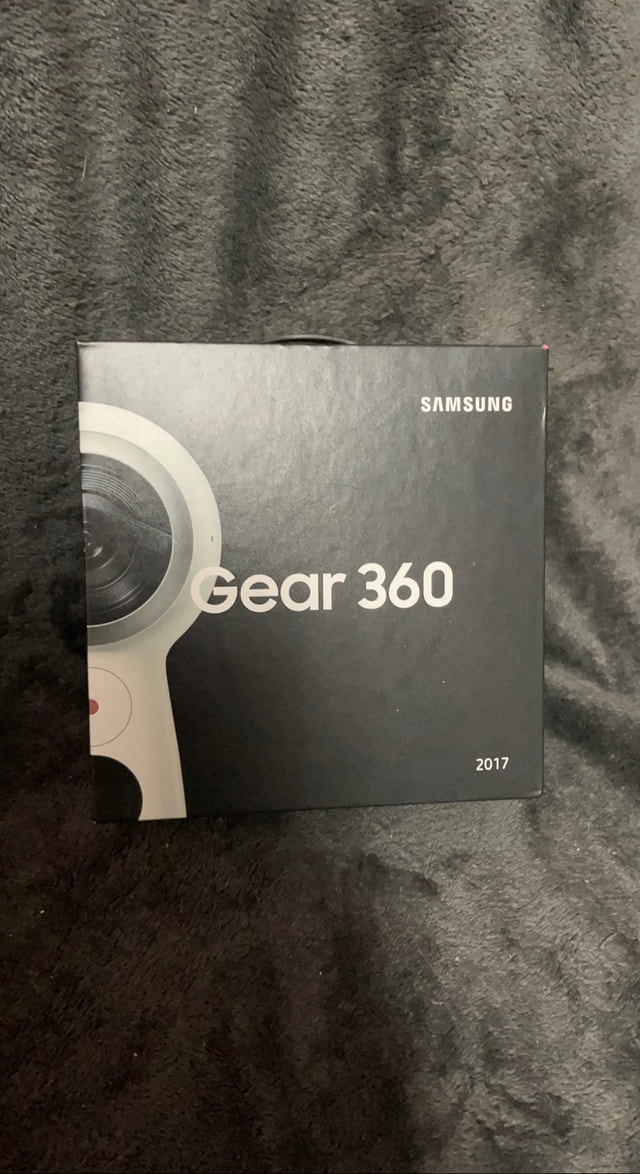 Samsung Gear 360 Camera (2017)