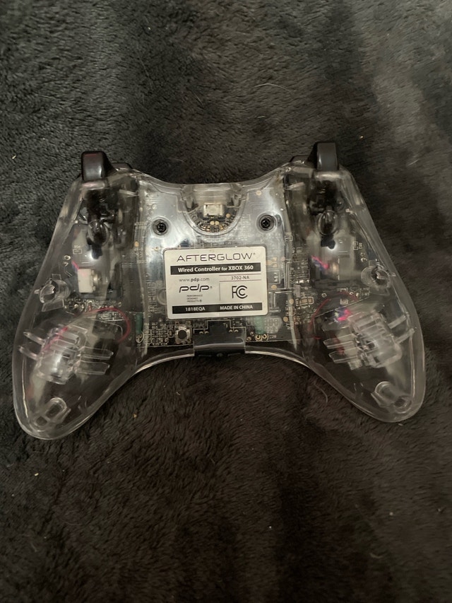 Clear Afterglow Xbox 360 Controller - photo 2