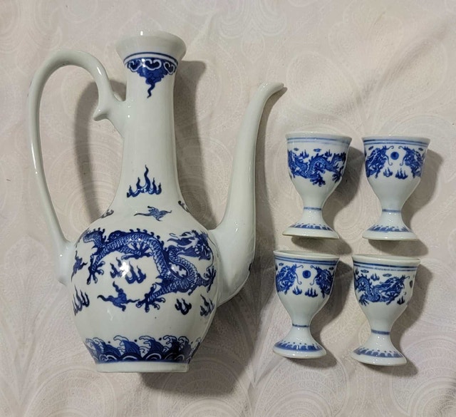 Vintage porcelain wine/sake serving set