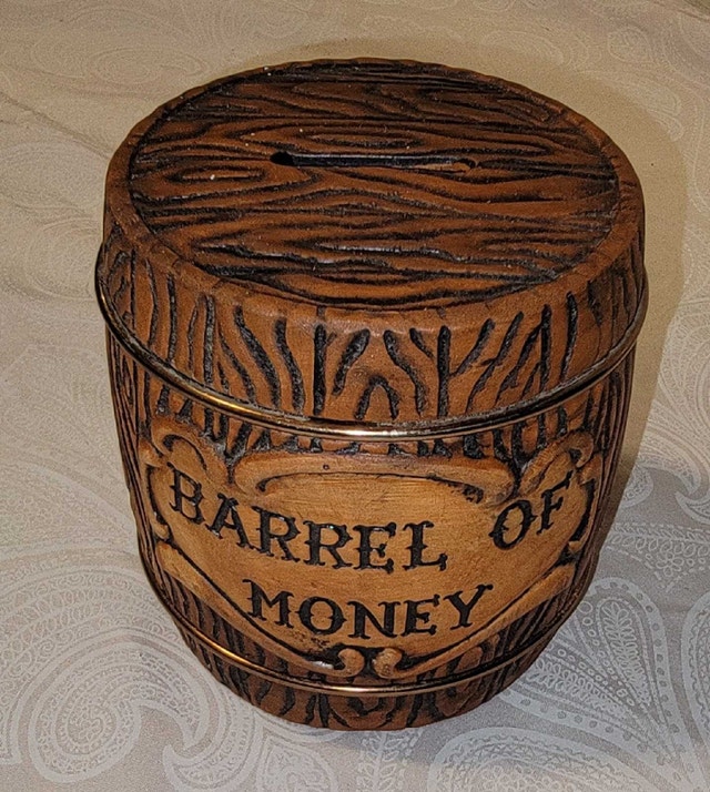 Vintage ceramic piggy bank