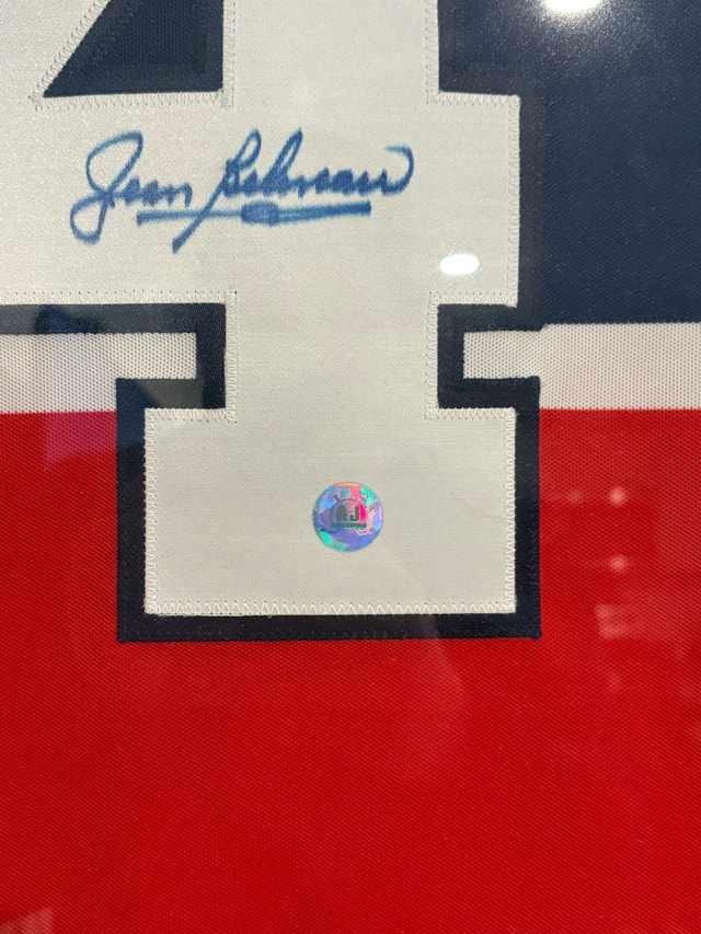 Autograph Jean Béliveau Jersey - photo 2