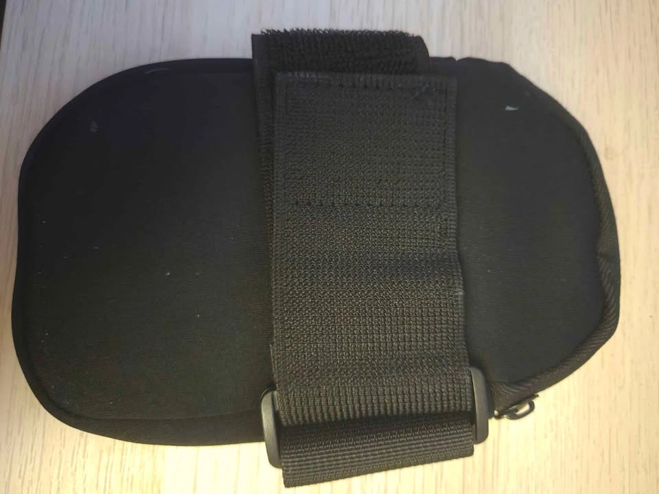 Running Armband Phone Holder – Sports Arm Band for Phones (New) - photo 4