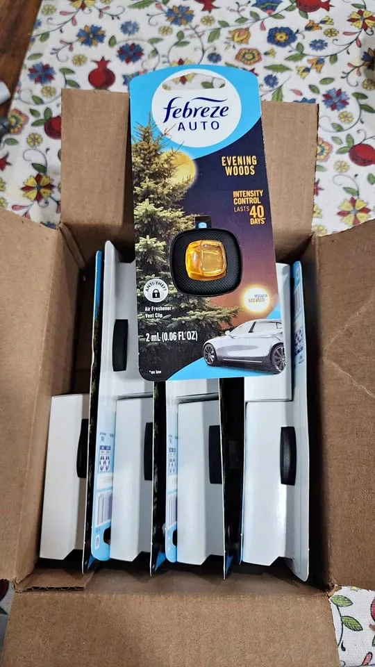FEBREZE AUTO 8 PACK EVENING WOODS thumbnail