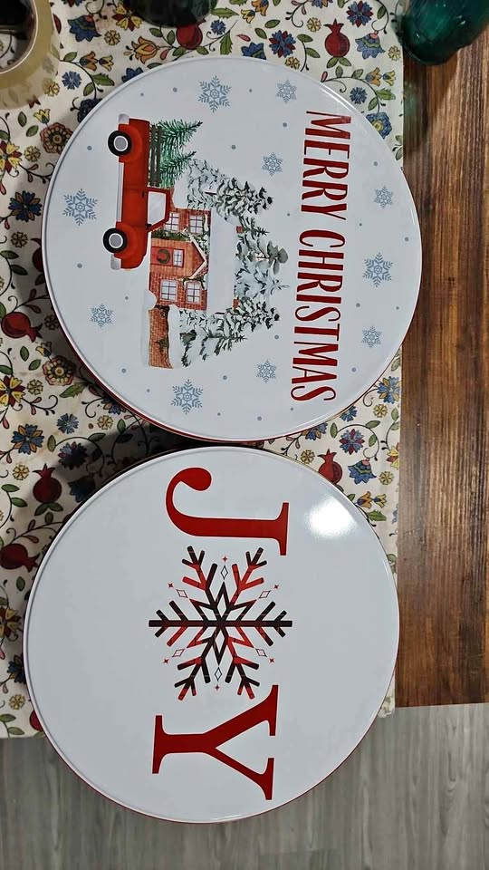 2 XXL ROUND TIN