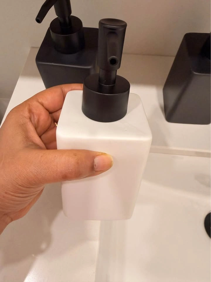 Set of 3 Matte Soap Dispensers - photo 3