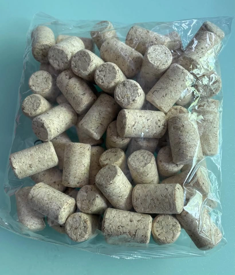 Bulk Natural Wine Corks - photo 3