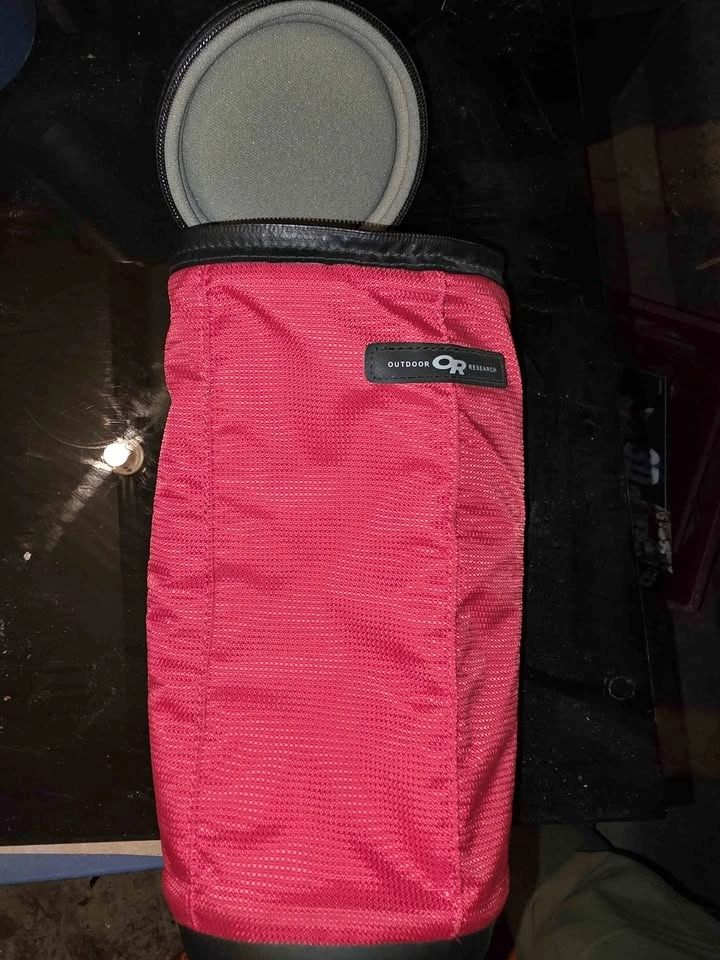 Outdoor Research - water bottle holder, insulator