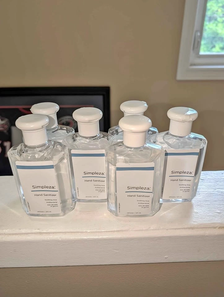 6 Big Bottles of Aloe Hand Sanitizer - New