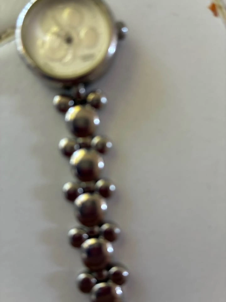 Lorus quartz silver tone Mickey Mouse ladies watch - photo 4
