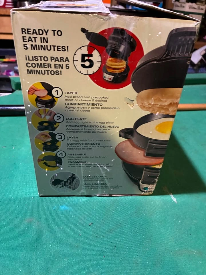 Hamilton Beach Breakfast Sandwich Maker - photo 3