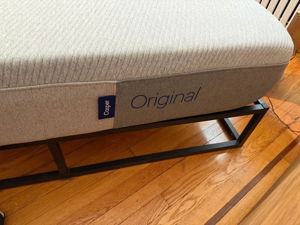 Casper Original Queen Mattress with Frame and Headboard - photo 2