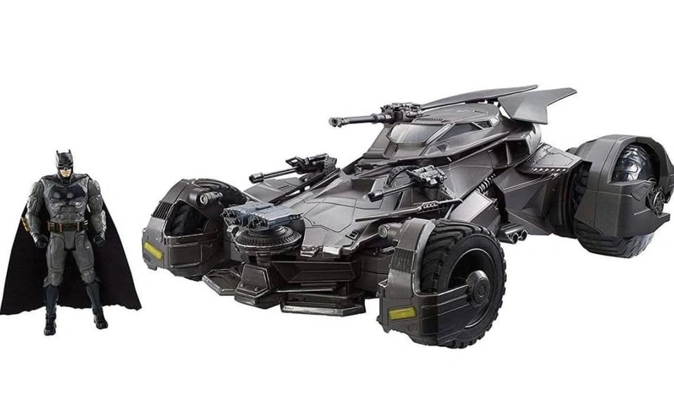 Mattel DC Ultimate Justice League RC Batmobile 1/10 Scale - photo 2