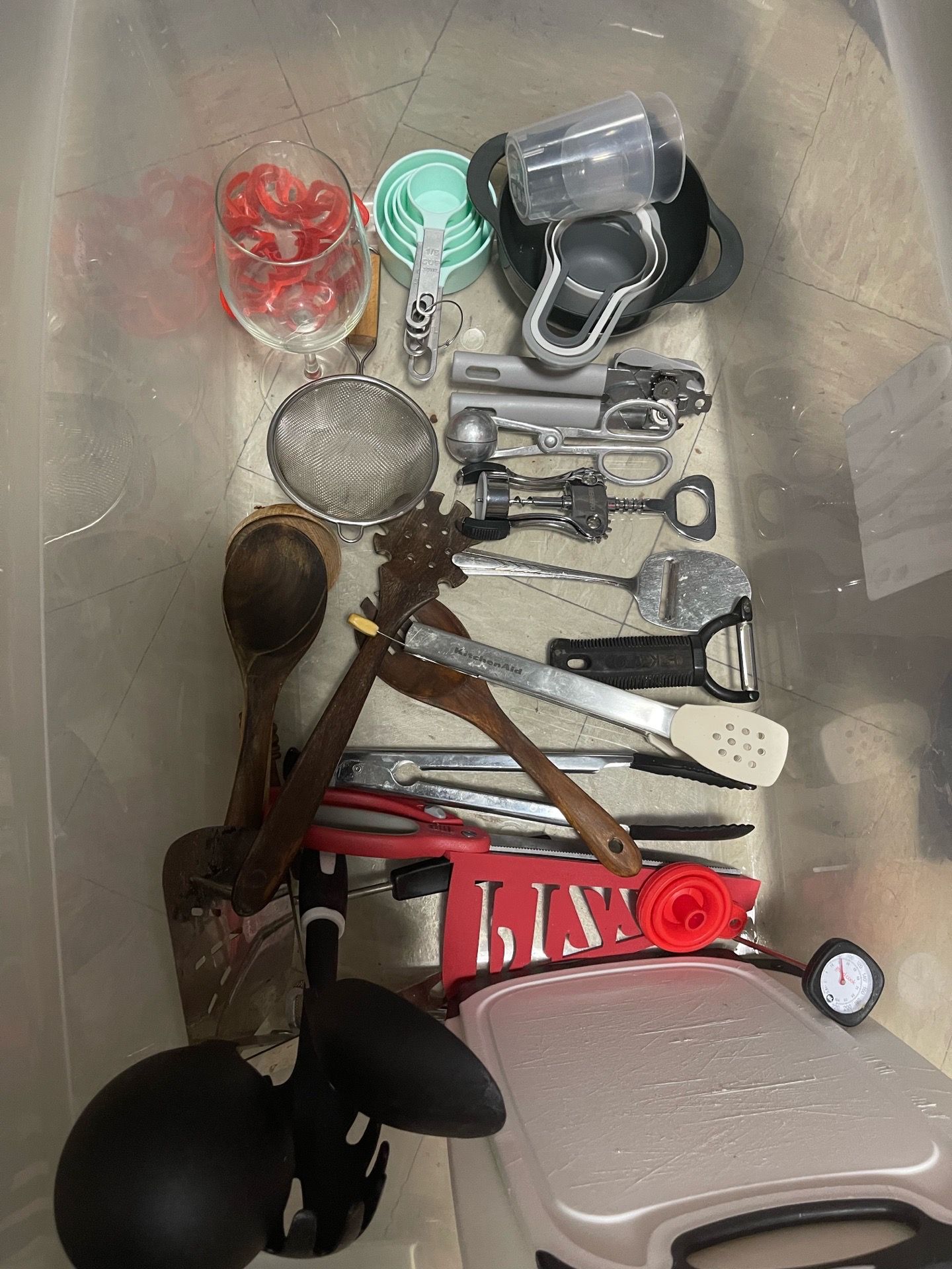 Lots of Kitchen Stuff for Sale - Moving - photo 2