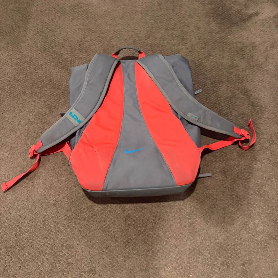 Nike Lebron James Ambassador Laptop Basketball Backpack - photo 4