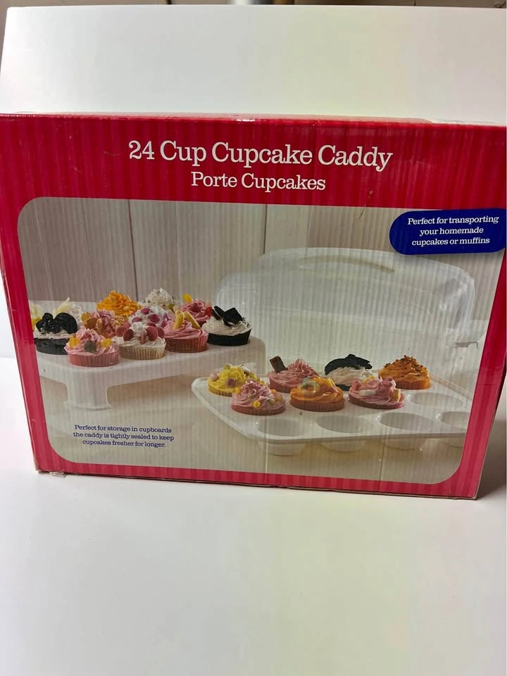⚽ 24 Cup cupcake caddy- New