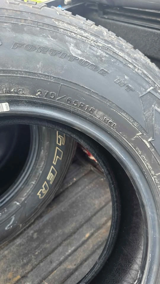275 65 18 Goodyear Wrangler - photo 4