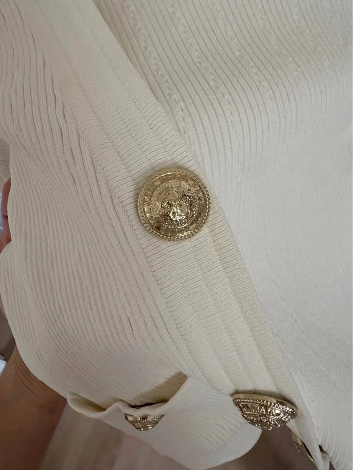 Ribbed Knit Cardigan with Gold Buttons - photo 5