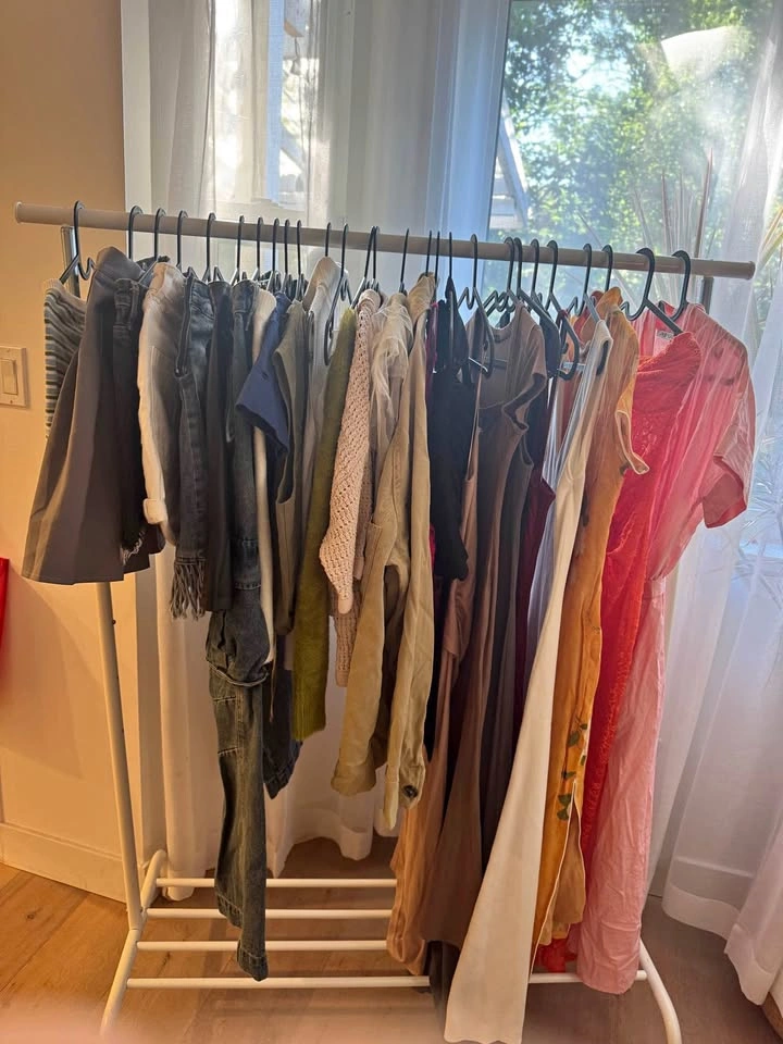 Women’s Size S Wardrobe Clearout – 27 Pieces, Brand new-Like New