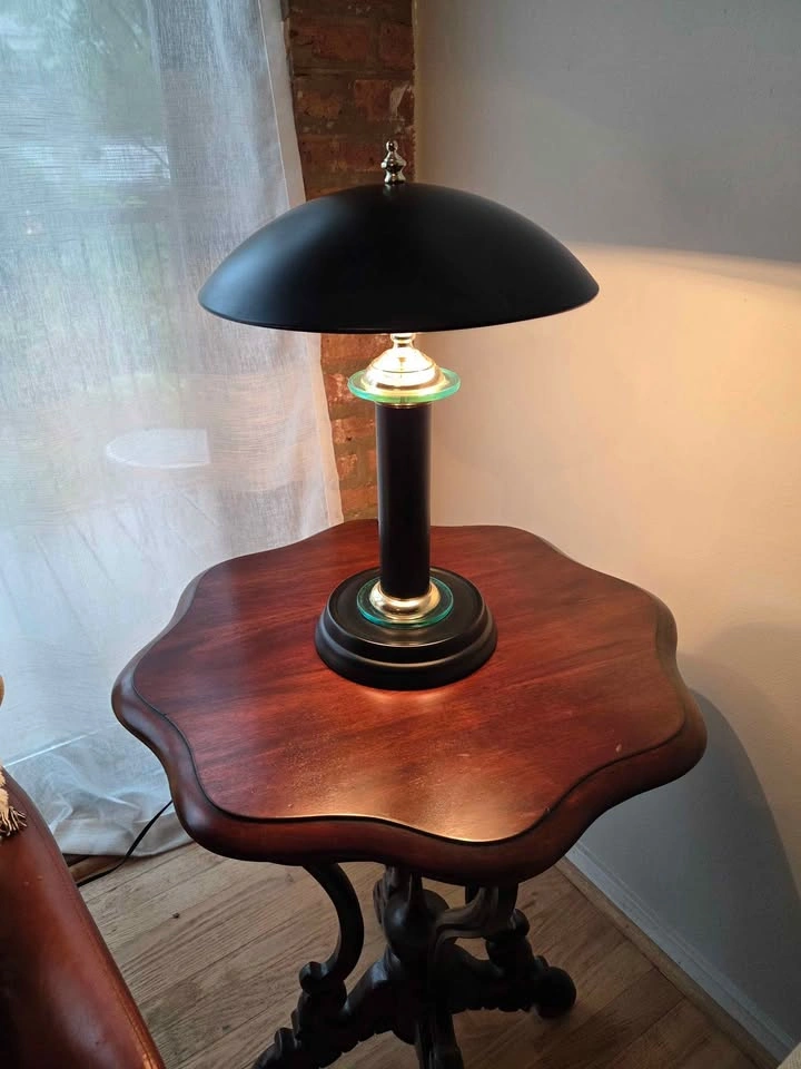 Vintage MCM-style UFO mushroom postmodern touch lamp - photo 4