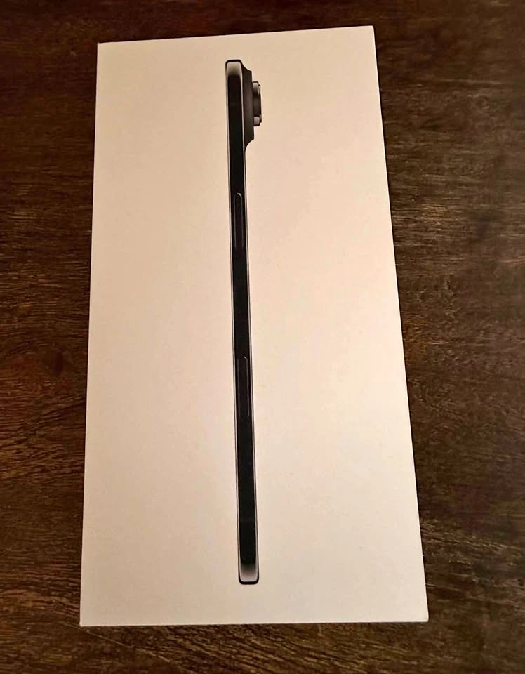 Apple iPhone Air 256GB Space Black – Brand New Sealed (BNIB)